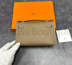 Коричневая сумка Hermes Kelly Pochette