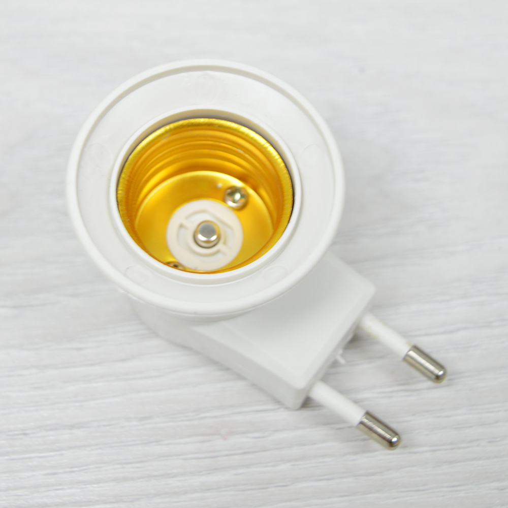 Патрон для лампочки Е27 с вилкой в розетку и выключателем