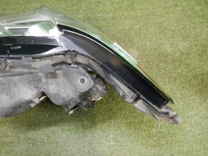 Фара правая Lexus ES 6 (2015-2018) LED