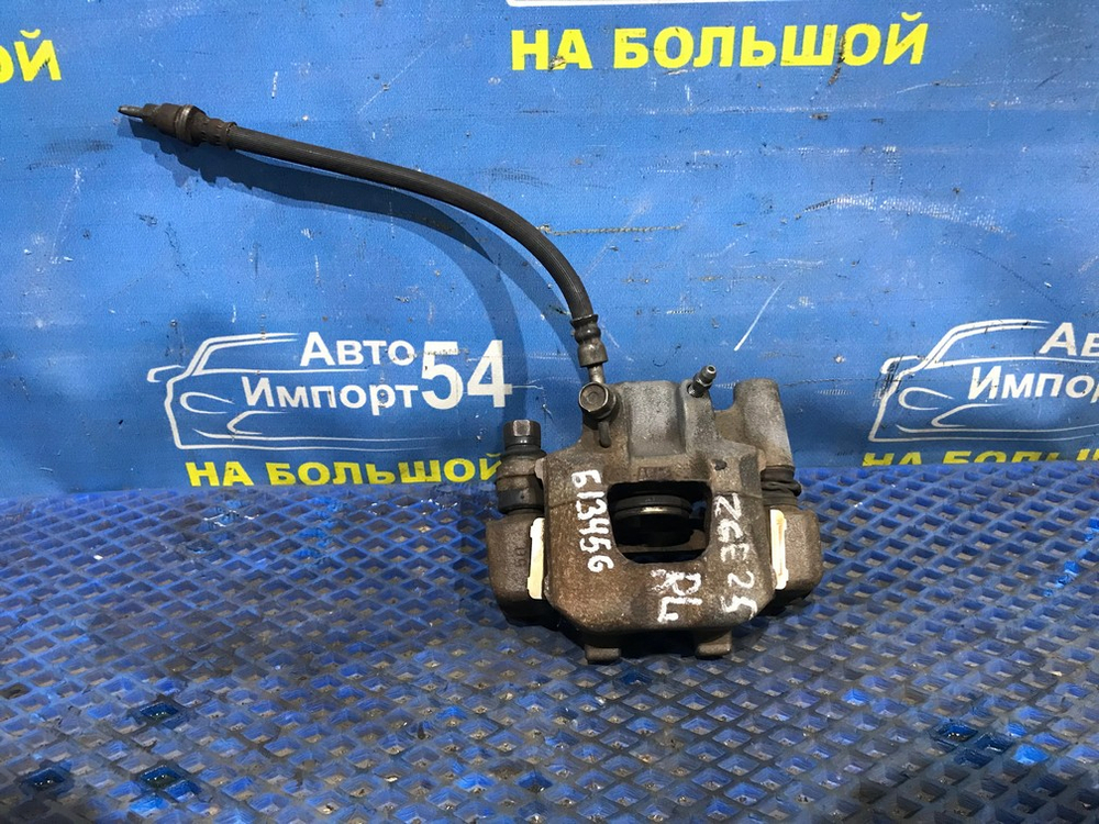 Суппорт тормозной задний левый TOYOTA WISH 2009-2012