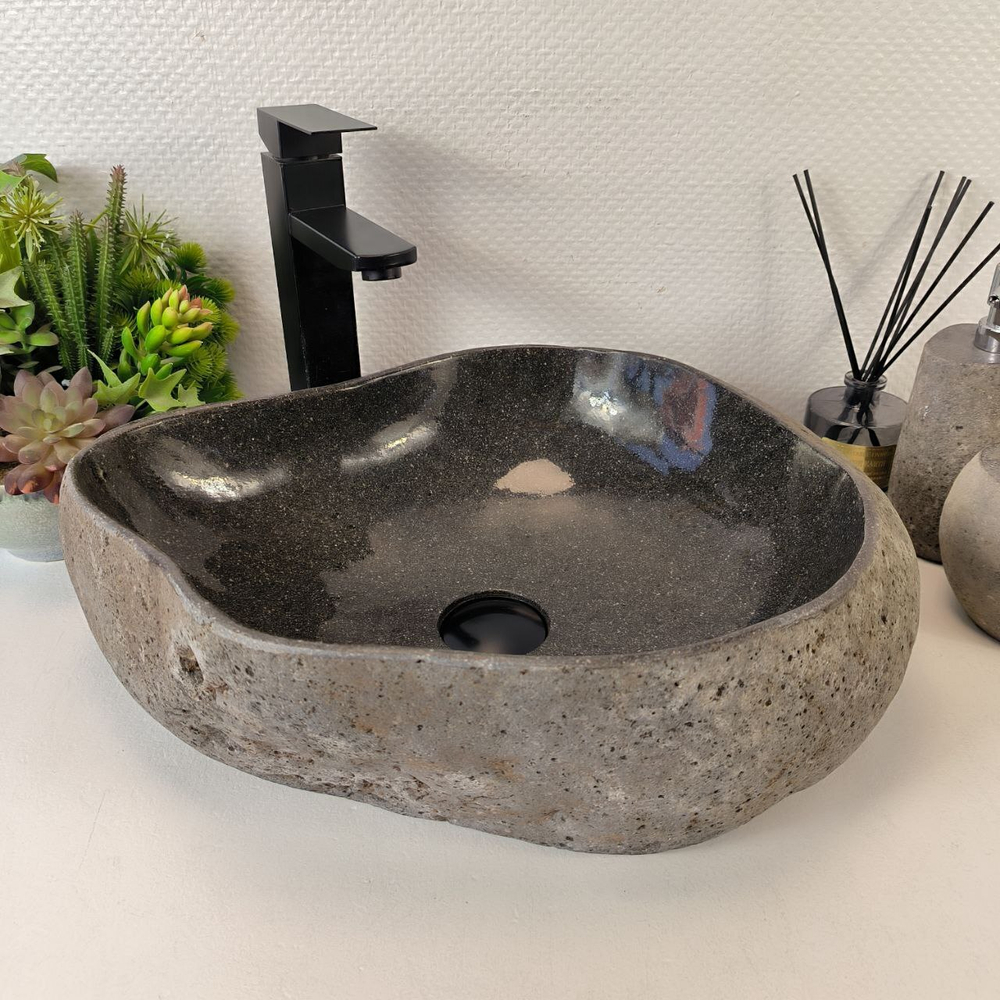 Раковина из речного камня RS-65375 48*38*14 0861