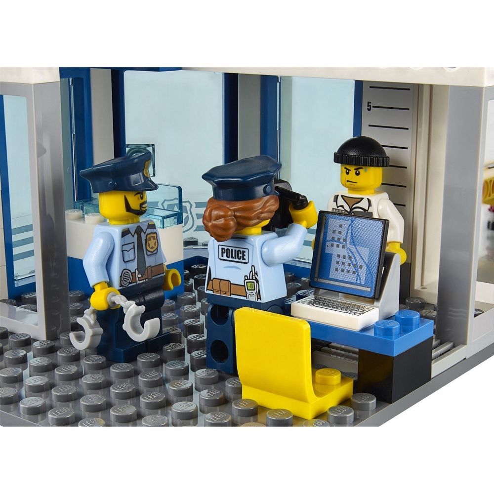 Полицейский участок City Police LEGO