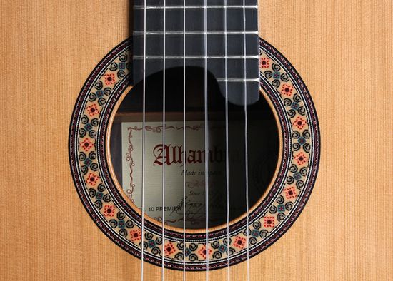Классическая гитара Alhambra 10P 822-10P Classical Concert Premier