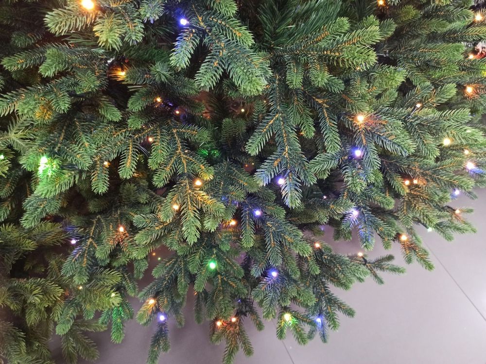 Елка с гирляндой 2в1 «Венецианская» (Литая+пвх) 270 см / 2,7 м