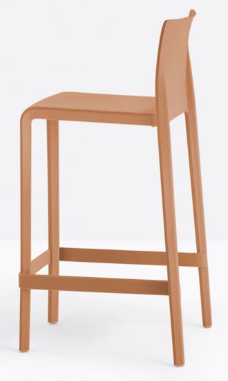 Стул пластиковый полубарный Volt