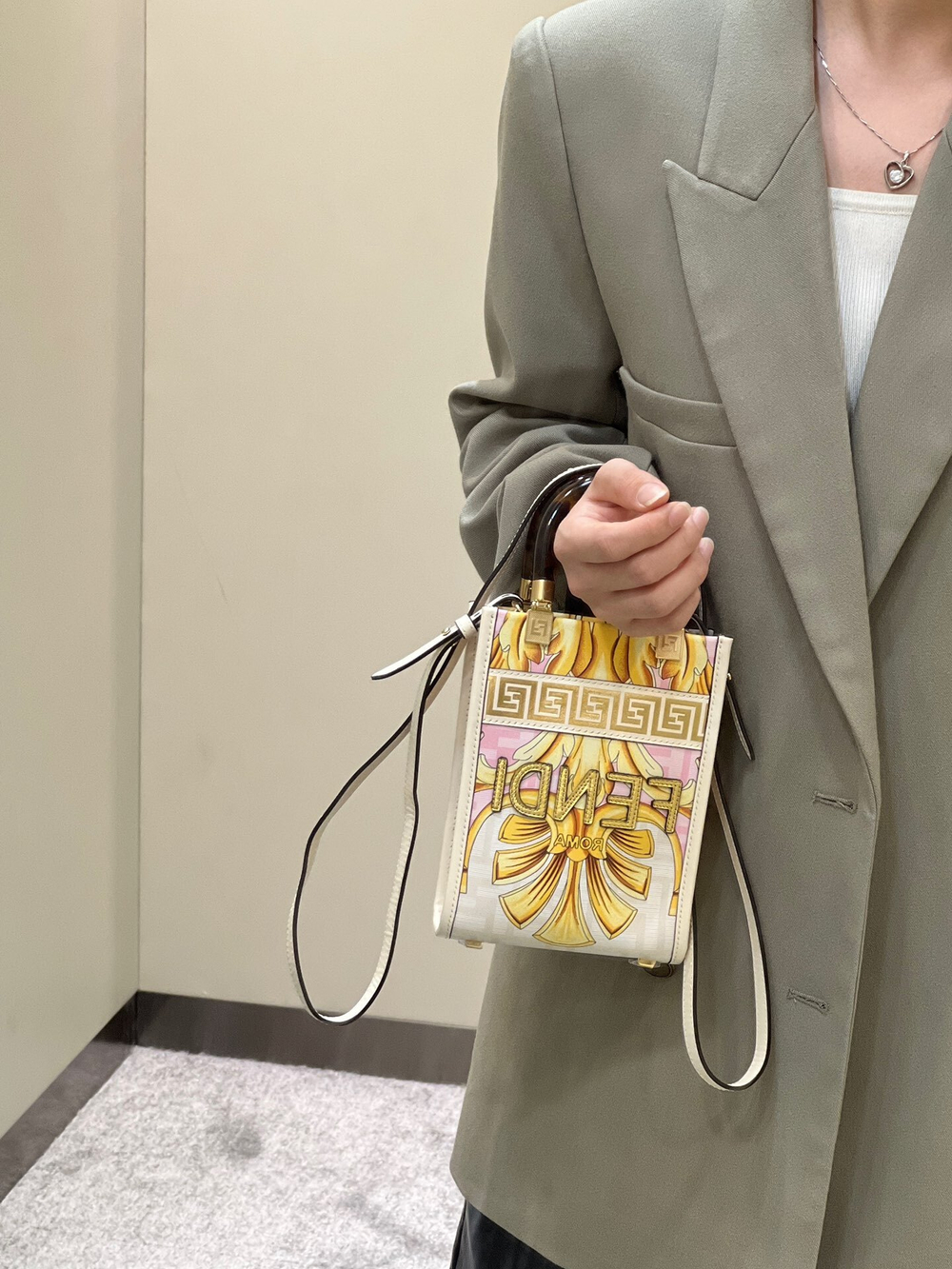Fendi Versace Sunshine Mini Tote 18 cm