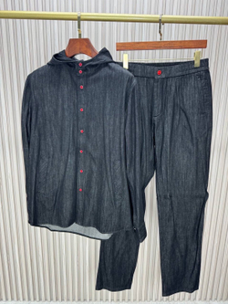 Джинсовый костюм Kiton