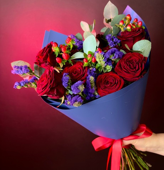 Flower bouquet "Venus"