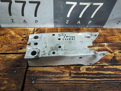 Кронштейн усилителя бампера правый MINI Hatch (F55/F56)  Б/У Оригинал 51117406390