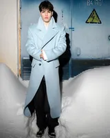 Голубое пальто 