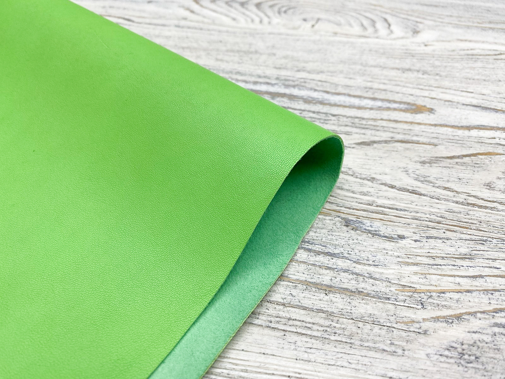 Neon Green (0,5-0,7мм), цв. Зеленый, натуральная овчина