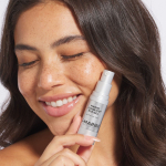JAN MARINI Luminate Eye Gel Концентрированная сыворотка для кожи вокруг глаз с эффектом сияния против темных кругов и морщин, 15 мл
