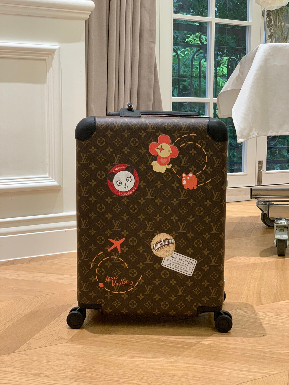 Louis Vuitton Horizon 55 Suitcase