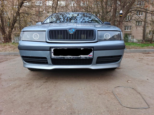Накладка на передний бампер Skoda Octavia Tour