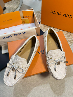 Louis Vuitton Mocassin