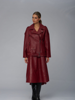 Женская кожаная миди-юбка бордового цвета расклёшенного силуэта