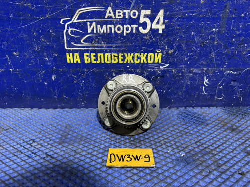 Ступица задняя правая MAZDA DEMIO 2000
