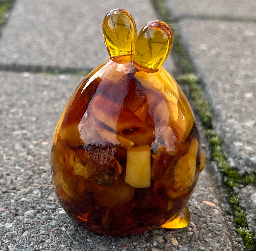 Кролик с сердцем