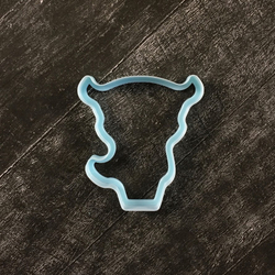 Бык №12 с колокольчиком на шее