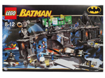Конструктор LEGO Бэтмен 7783 Бэт-пещера: Пингвин и вторжение мистера Фриза