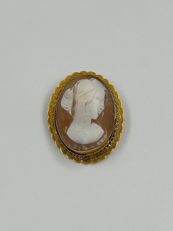 Брошь Камея на раковине