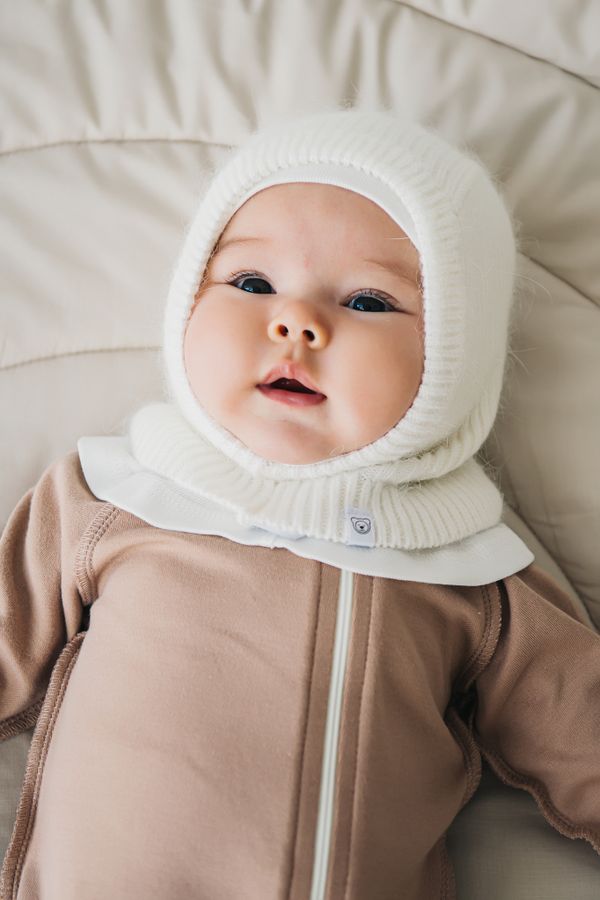 Шлем вязаный из ангоры 