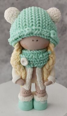 Фигурка из шоколадной глазури, Девочка