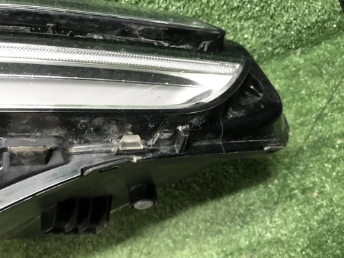 Битая Фара правая Genesis G70 (2020-н.в.) LED
