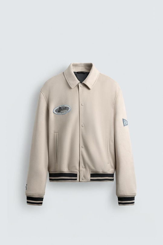 ZARA КУРТКА ИЗ ИСКУССТВЕННОЙ ЗАМШИ С НАШИВКАМИ И ВЫШИВКОЙ, ЭКРЮ