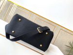 Louis Vuitton Maida Hobo
