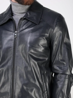 Кожаная куртка демисезонная