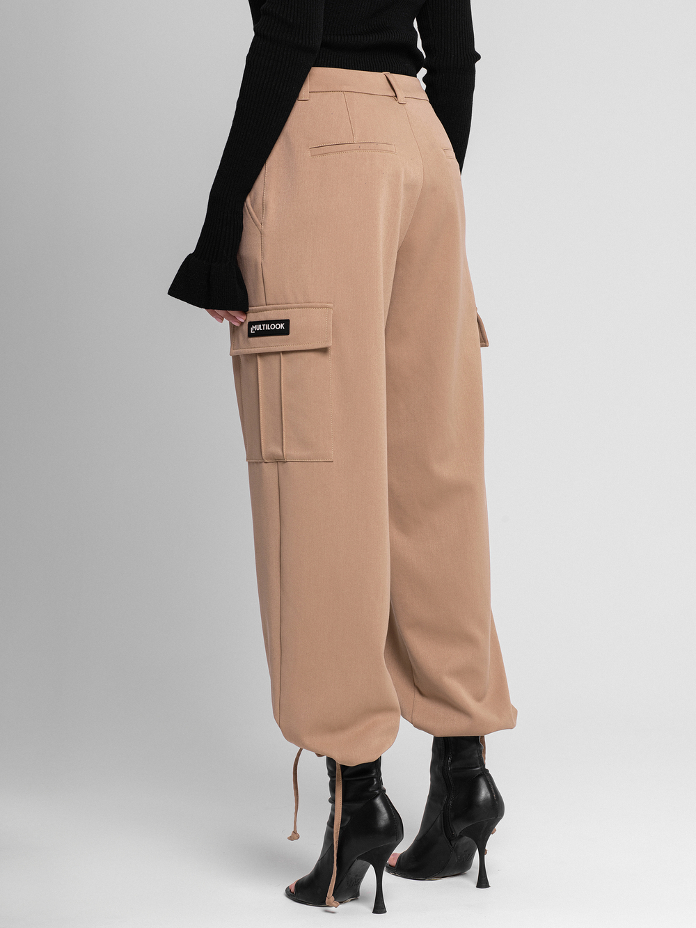 Брюки карго из костюмной ткани
