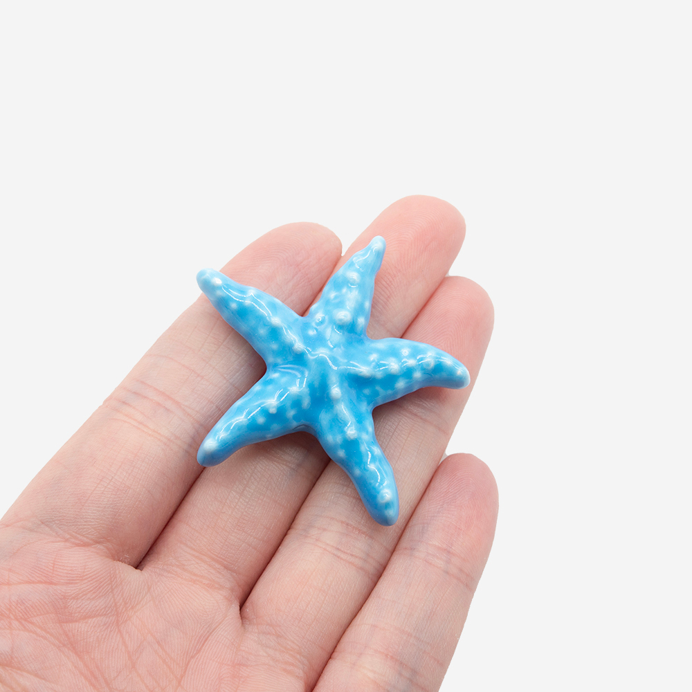 Бусина в форме морской звезды, 39*41мм, ярко-голубая, глазурированный фарфор