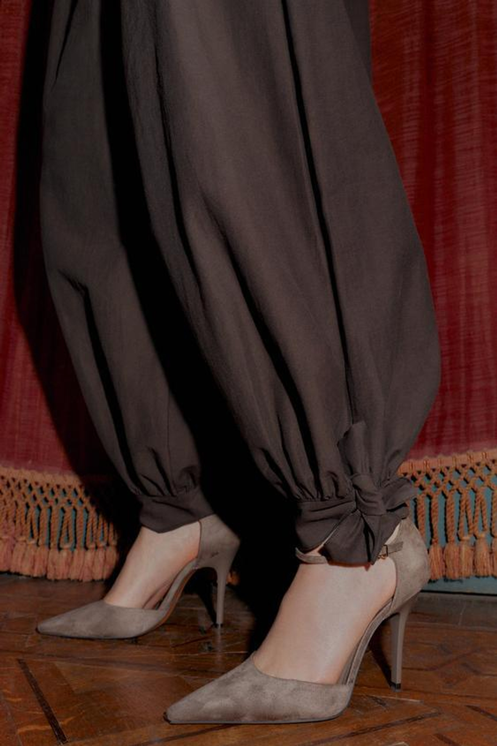 ZARA ШИРОКИЕ БРЮКИ С БАНТАМИ, КОРИЧНЕВЫЙ