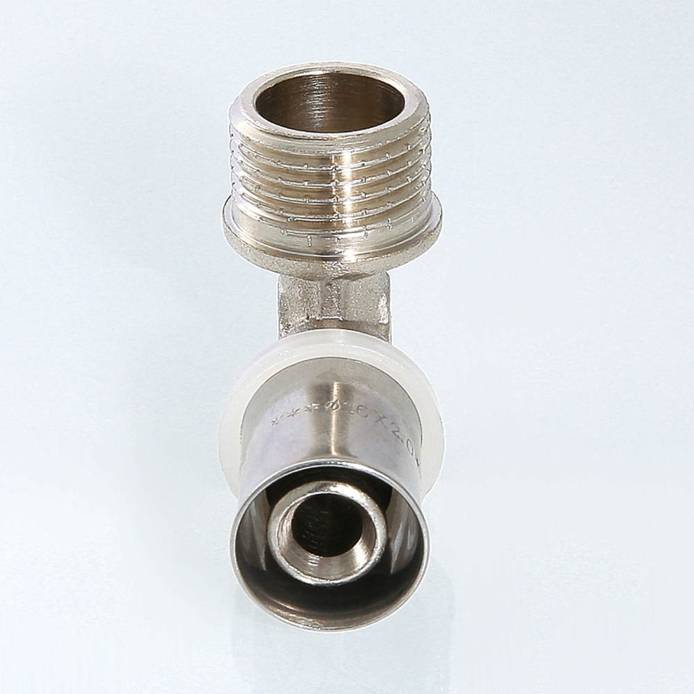 Угольник пресс Valtec с переходом на нар. р. 20х3/4" (VTm.253.N.002005)