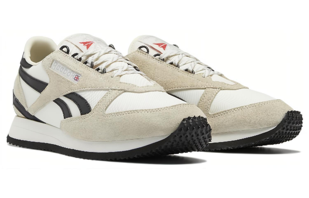 Кроссовки Reebok Victory
