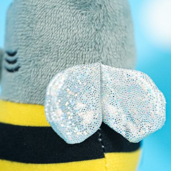 Мягкий брелок "Акула-пчела" 17 см