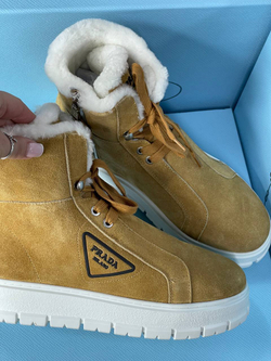 Ботинки Prada