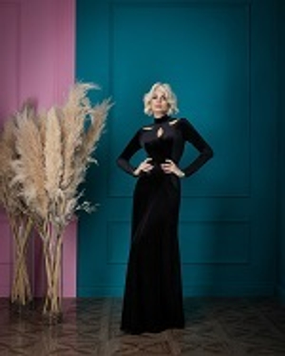 10-01-24 FW Бархатное платье в пол с фигурными вырезами, черный XS