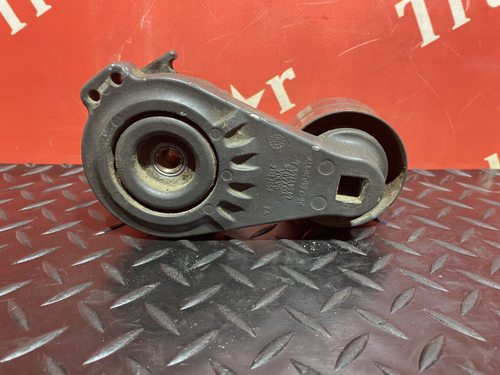 Ролик-натяжитель ручейкового ремня