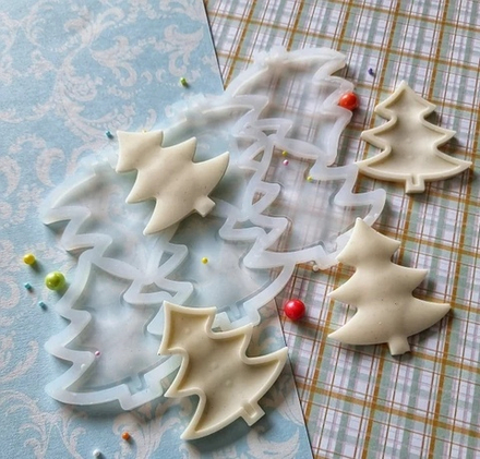 Форма силиконовая для леденцов "Елки"