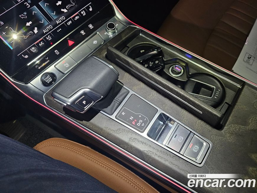 Audi A6 (C8) 45 TFSI Premium (01.2021)