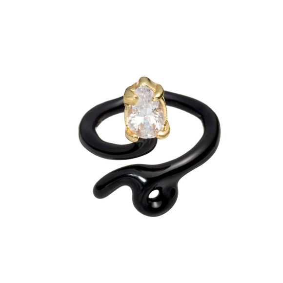 Кольцо-черная эмаль, крупный камень