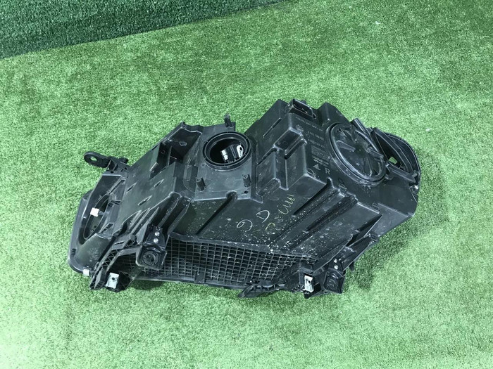 Фара правая BMW X5 F15 X6 F16 (2015-2018) Adaptive LED