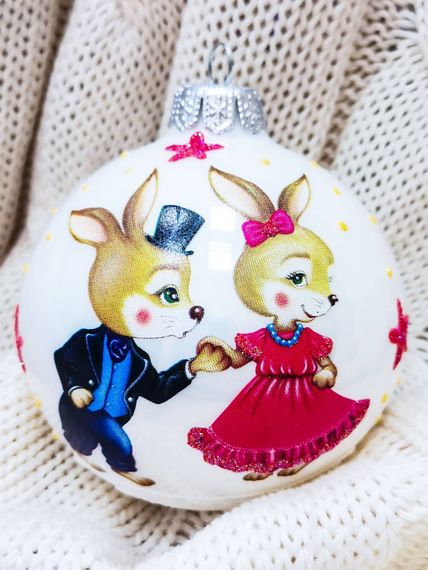 Стеклянный шар Сладкая парочка 80 мм., в подарочной упаковке, Коломеев (КУ-80-224005)