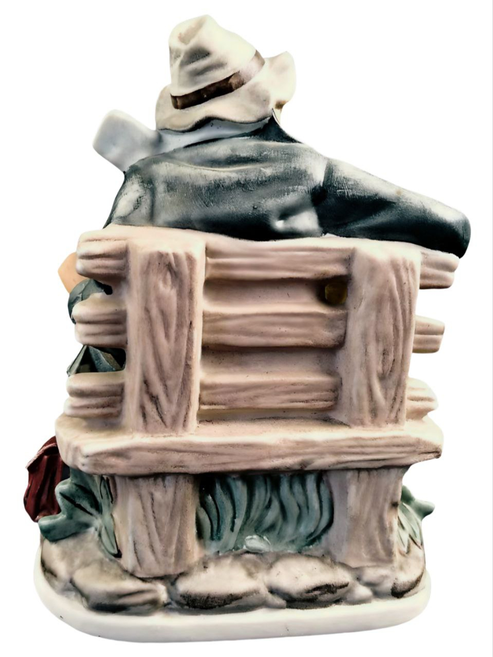 Фарфоровая статуэтка "Отдыхающий" ARPO