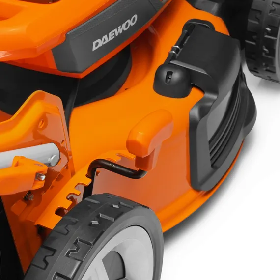 Газонокосилка аккумуляторная самоходная DAEWOO DLM 5042Li SET