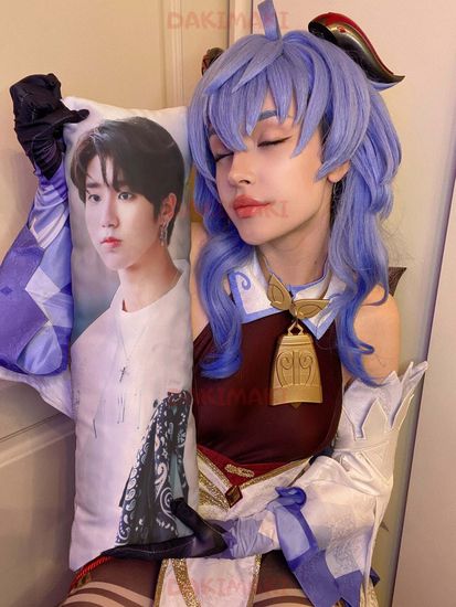 Мини дакимакура Хан Джисон из Стрей Кидс | Stray Kids арт. M1024, 60х20 см