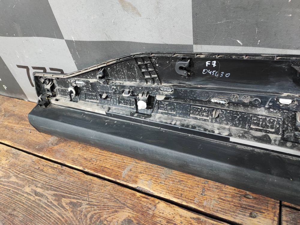 Накладка двери передней правой Haval F7 2, F7x 2 24-нв Б/У Оригинал 5006920XKN02A