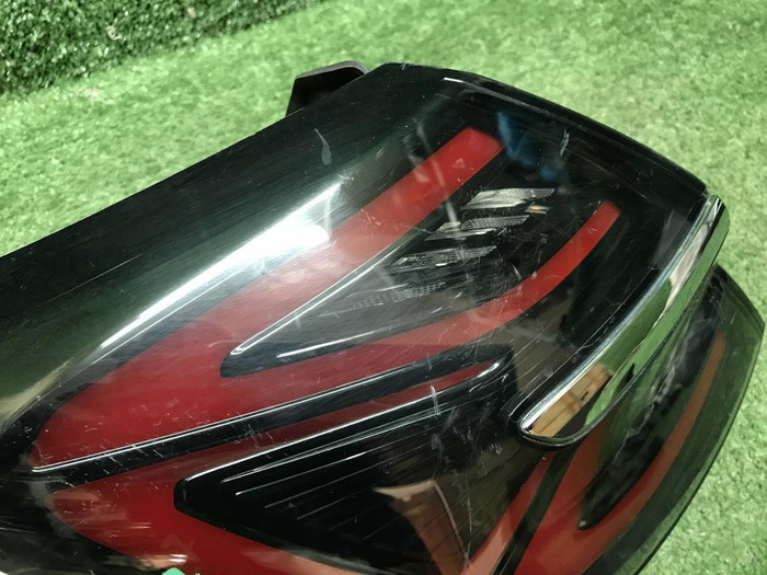 Фонарь левый внешний Hongqi HS5 (2023-н.в.)